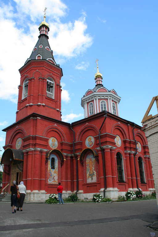 Храм во имя святых страстотерпцев Бориса и Глеба в Дегунине)